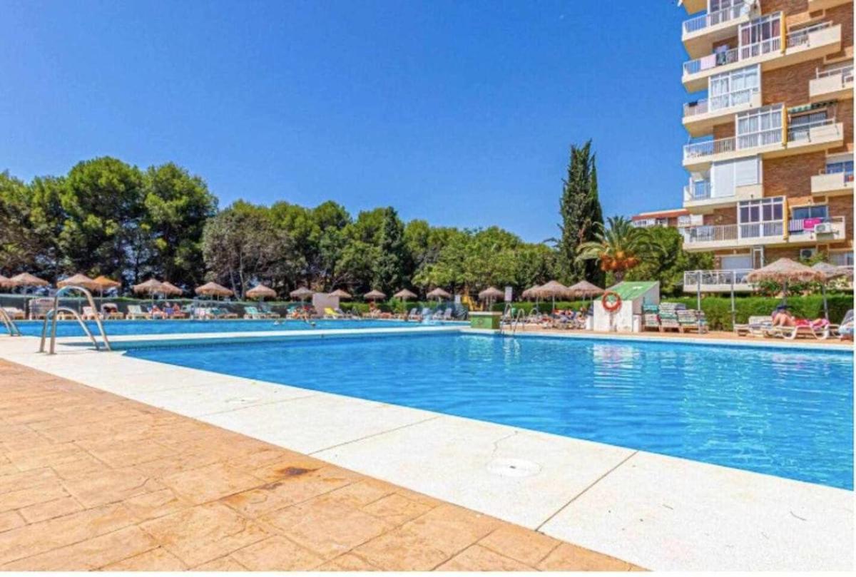 797 - Apartamento 4 En El Centro De * Benalmádena
